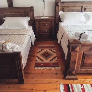 Timo's Guest house